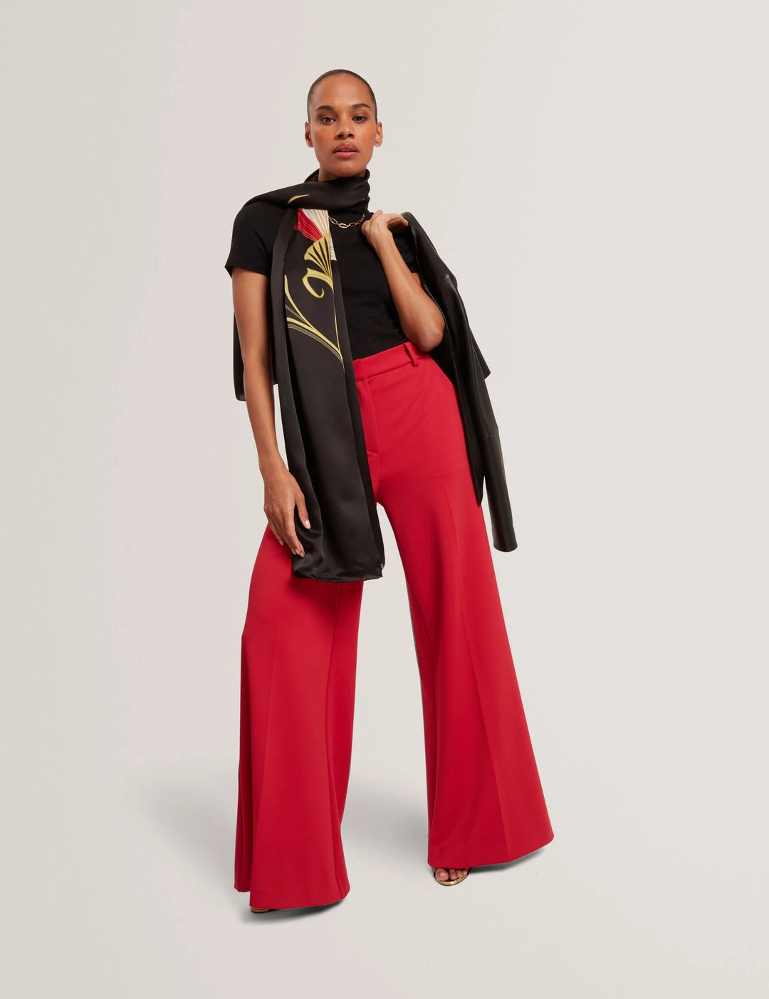 Ted Baker Soft Touch Fitted Short Sleeve T-Shirt | Black