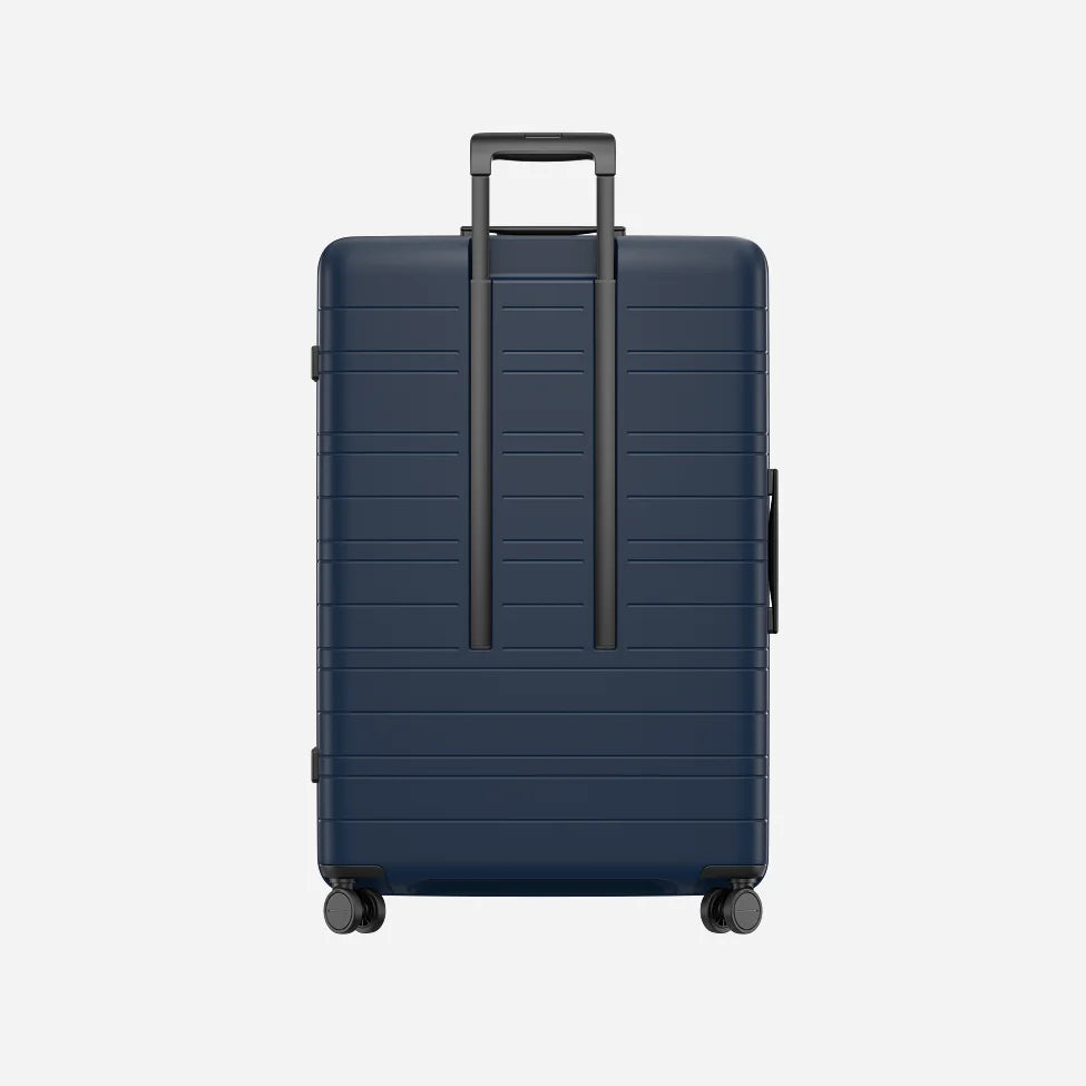 Horizn Studios H7 Air Check-In Luggage (88L) | Blue