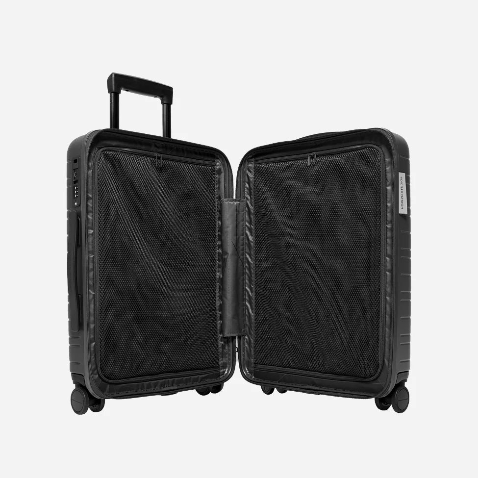 Horizn Studios M5 Cabin Luggage (37L) | Black