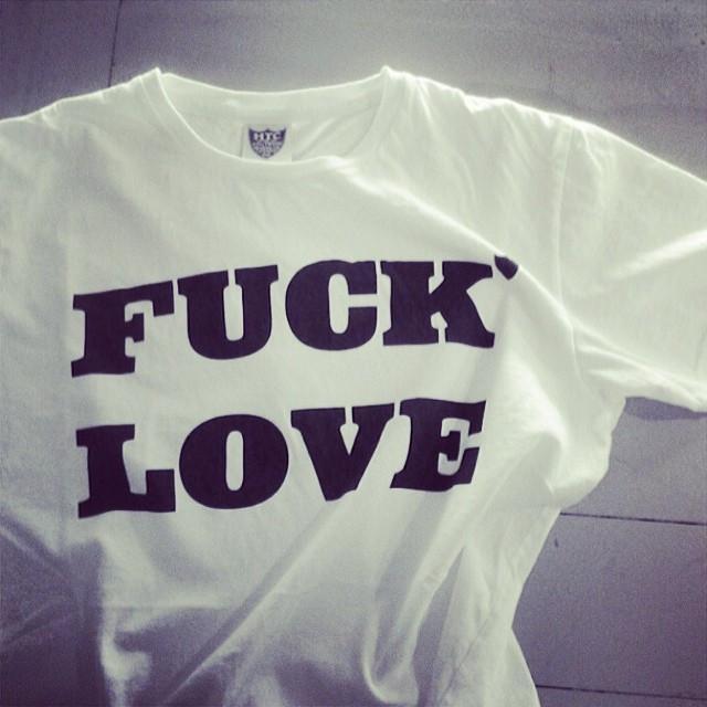 HTC Men's Tshirt HTC T-shirt Fuck Love | WHITE