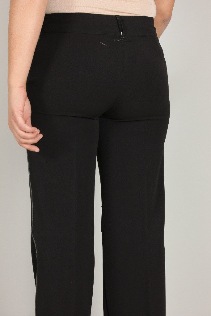 RoccoBarocco Women's Trousers RoccoBarocco Trousers | BLACK